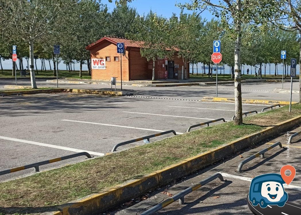 İzmit Sahil Kenarı Otoparkı - Kocaeli, foto 2