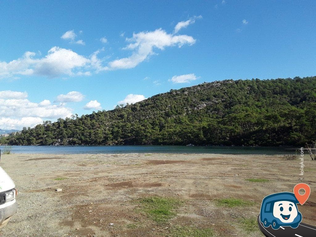 Karacasöğüt Çocuk Parklı Düz Çakıl Zemin - Marmaris, Muğla, foto 3