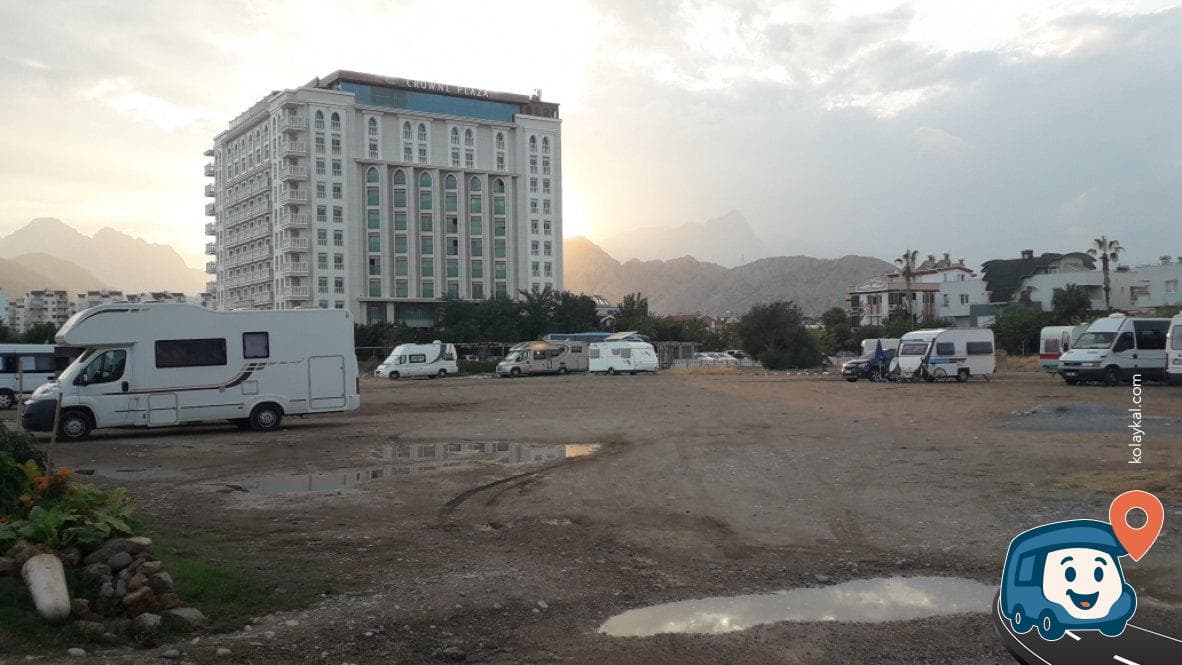 Antalya Konyaaltı Halk Plajı Otoparkı, foto 5