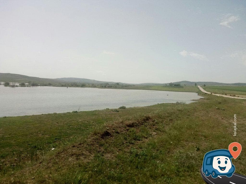 Hirfanlı Baraj Gölü Kenarı Sakin Kamp Alanı - Alaca, Çorum, foto 2