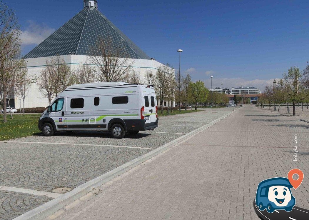 Konya Mevlana Kültür Merkezi Otoparkı - Karatay, foto 2