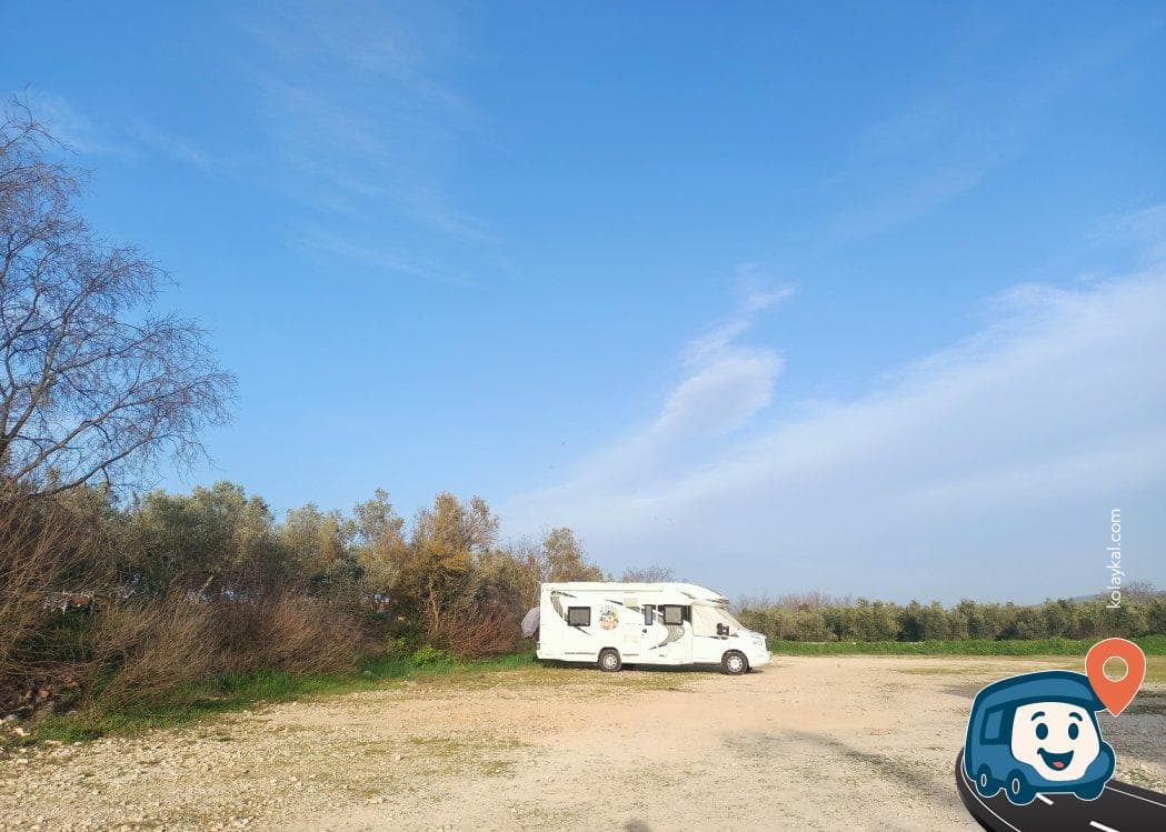 Gölyazı Köyü Girişi Kamp ve Karavan Alanı - Ni̇lüfer, Bursa, foto 3