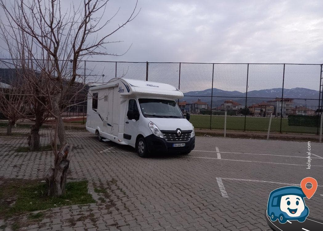 Kapalı Spor Salonu Otoparkı Kamp Alanı - Osmancık, Çorum, foto 2