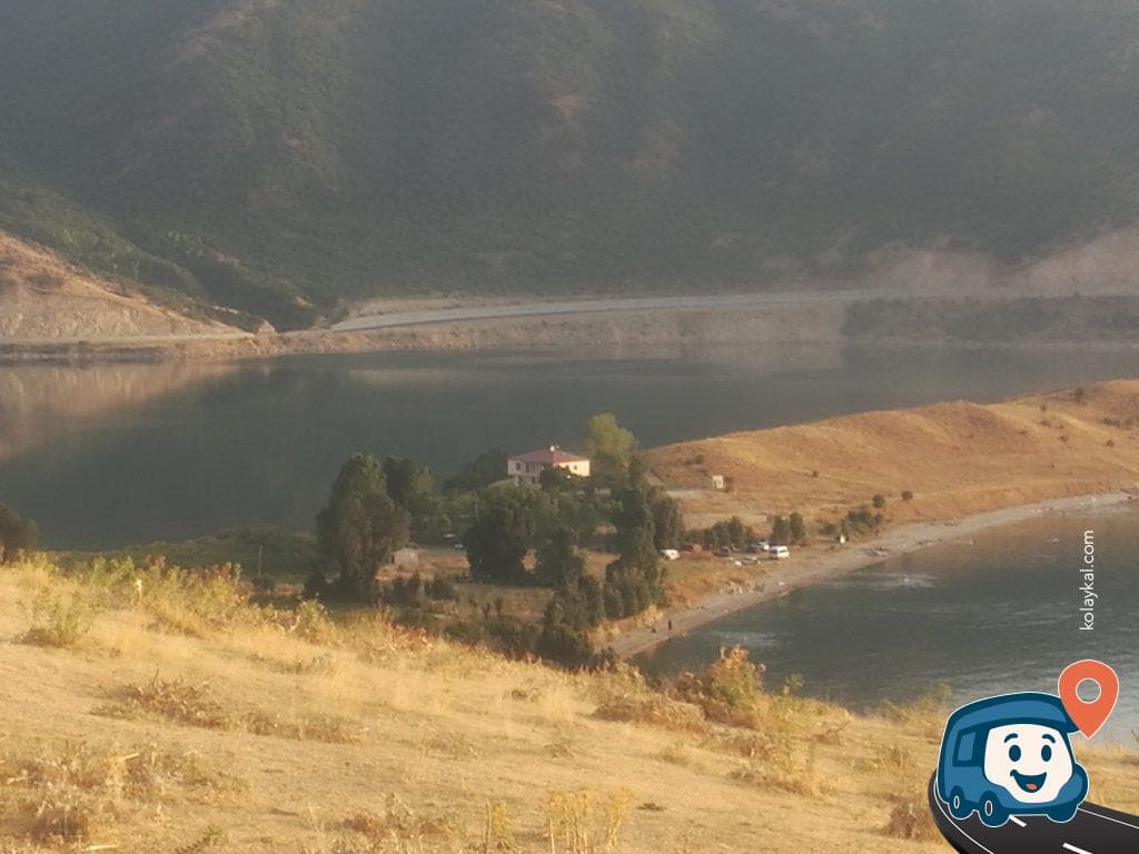 Van Gölü Kenarı Köy İçi Kamp Alanı - Tatvan, Bitlis, foto 2