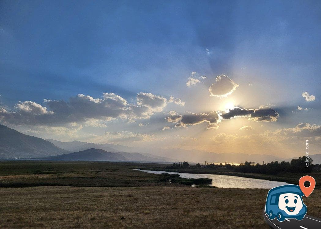 Van Gölü Kenarı Karavan Parkı - Edremit, foto 1