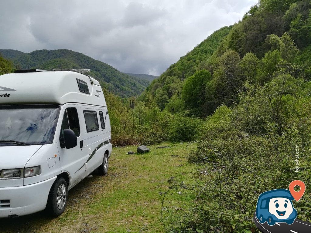 Sakarya Nehri Kıyısında Kamp Alanı - Geyve, foto 1