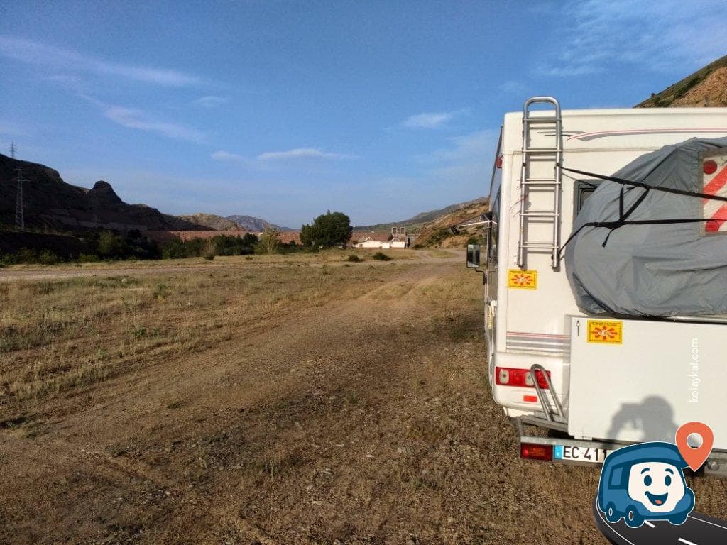 Erzincan Baraj Gölü Kamp Alanı - Suşehri, Sivas, foto 2