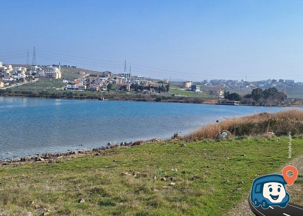 Sahilde Ücretsiz Kamp Alanı - Aliağa, İzmir, foto 4