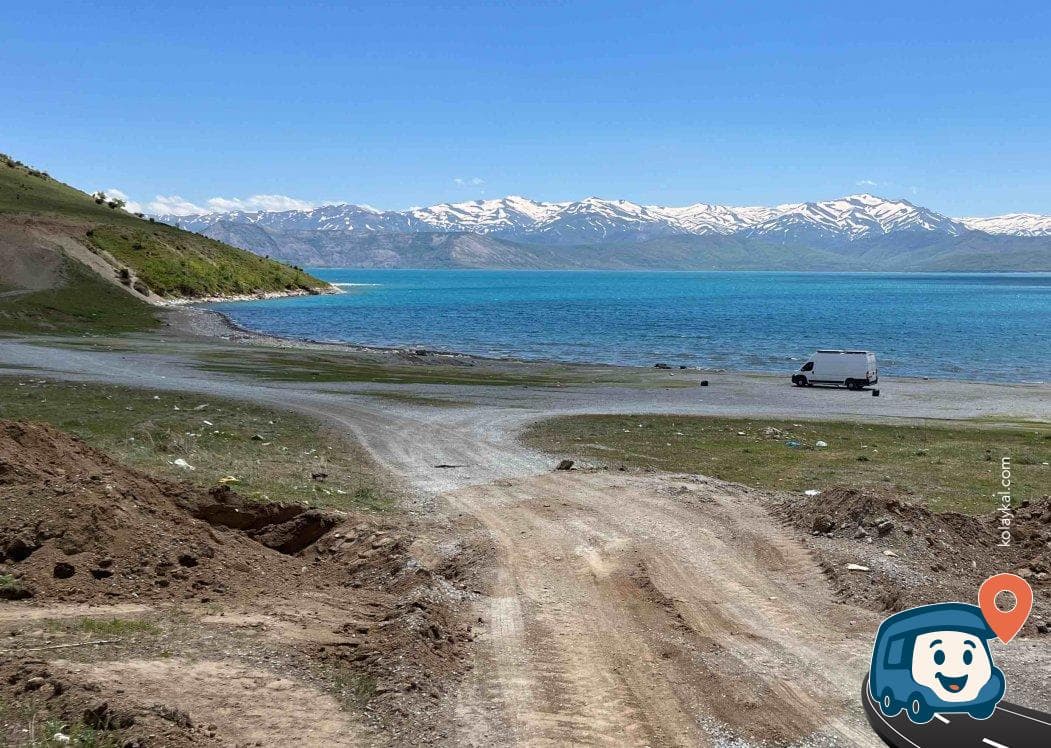 Van Gölü Tatvan Yakınlarında Göl Kenarı Kamp Alanı - Bitlis, foto 3