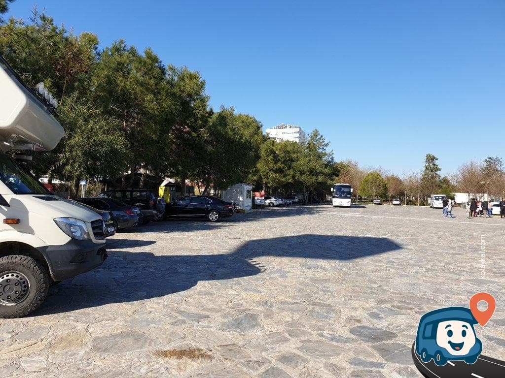 Antalya Düden Şelalesi Yanı Otopark ve Kamp Alanı - Muratpaşa, foto 1