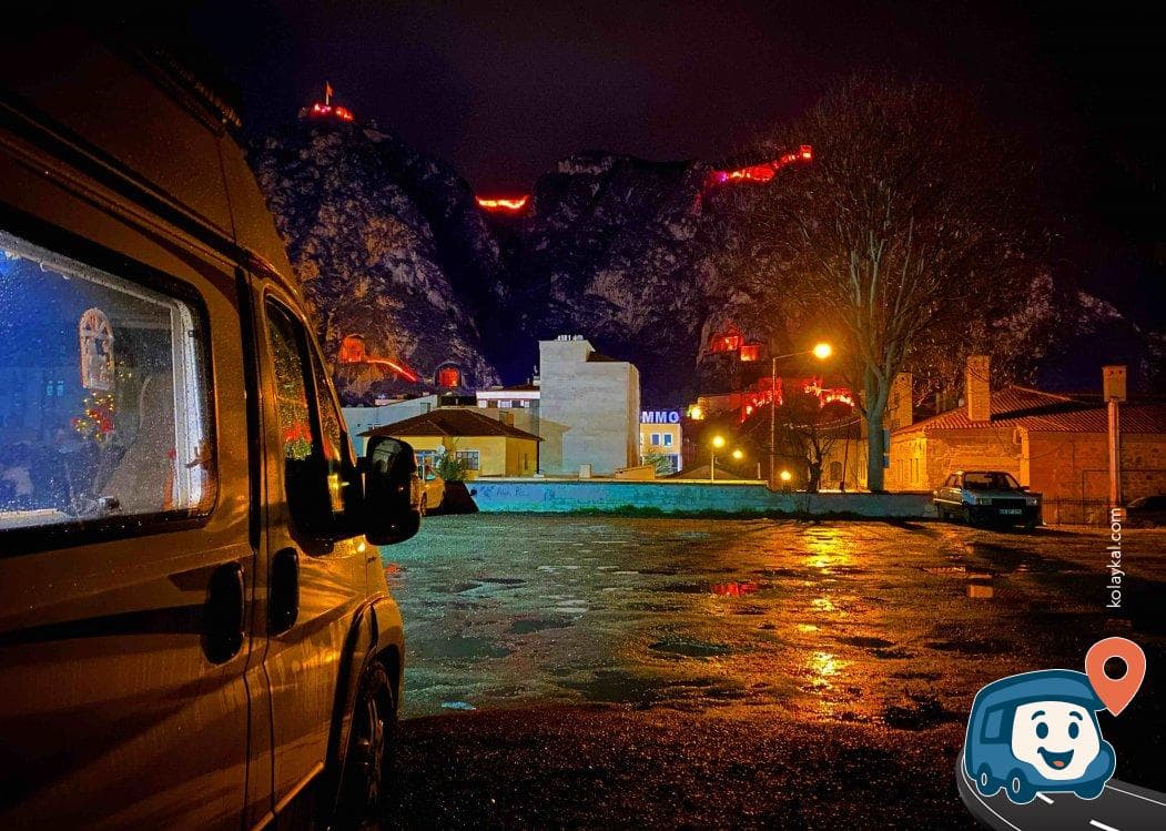 Gece Konaklaması İçin Park Yeri - Amasya Merkez, Amasya, foto 2