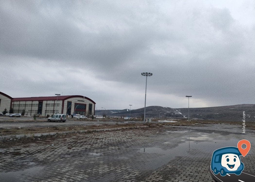 Kafkas Üniversitesi Önü Otopark - Kars Merkez, Kars, foto 4