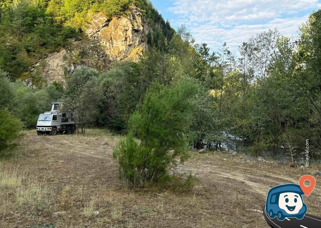 Nehir Kenarı Sakin Kamp Alanı - Şavşat, Artvin, foto 2