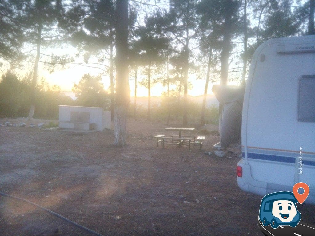 Muğla Yolu Kenarı Piknik Alanı - Kale, Denizli, foto 1