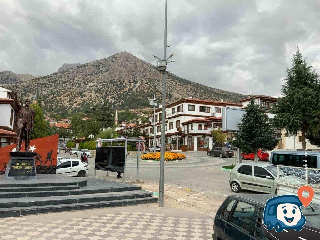 Elmalı Belediye Parkı Kamp Alanı - Antalya, foto 3