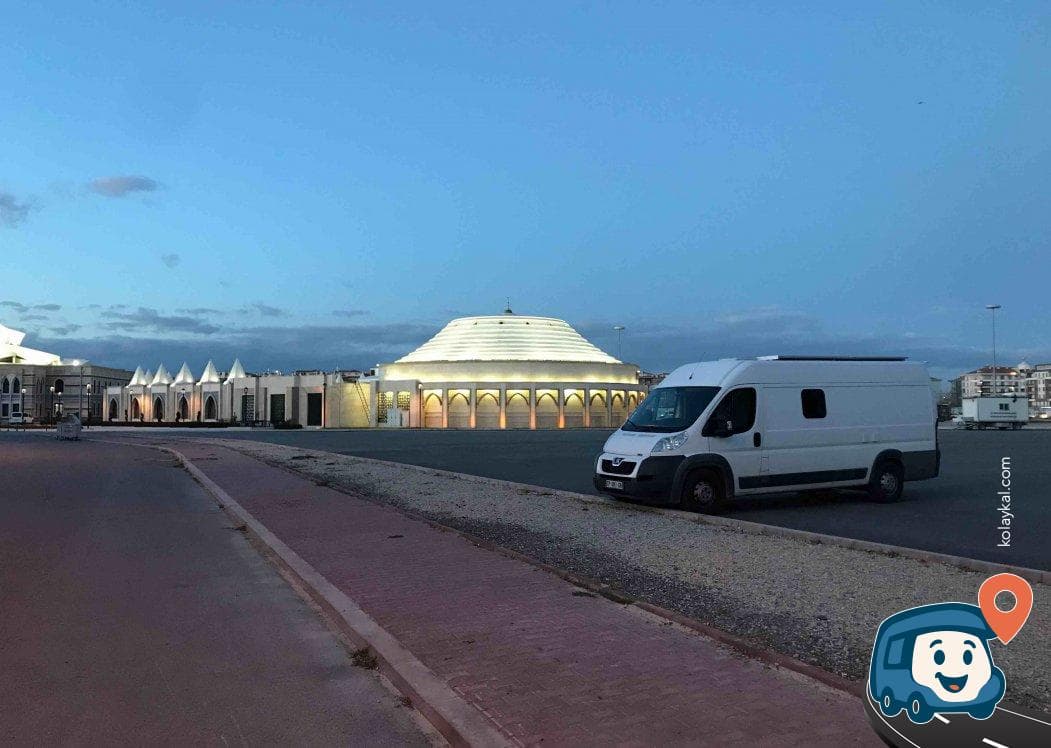 Mevlana Müzesi Yanı Ücretsiz Geceleme Otoparkı - Karatay, Konya, foto 2