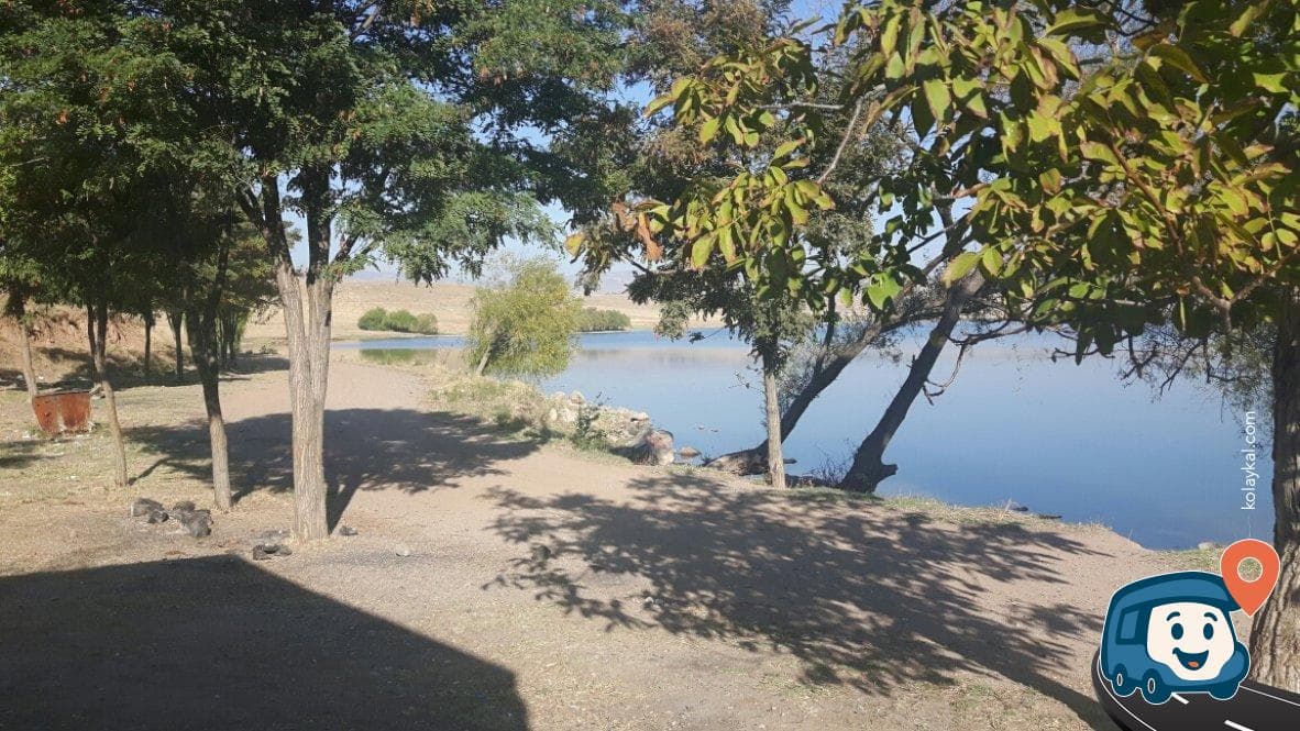 Hirfanlı Baraj Gölü Kamp Alanı - Karakeçili, Kırıkkale, foto 2