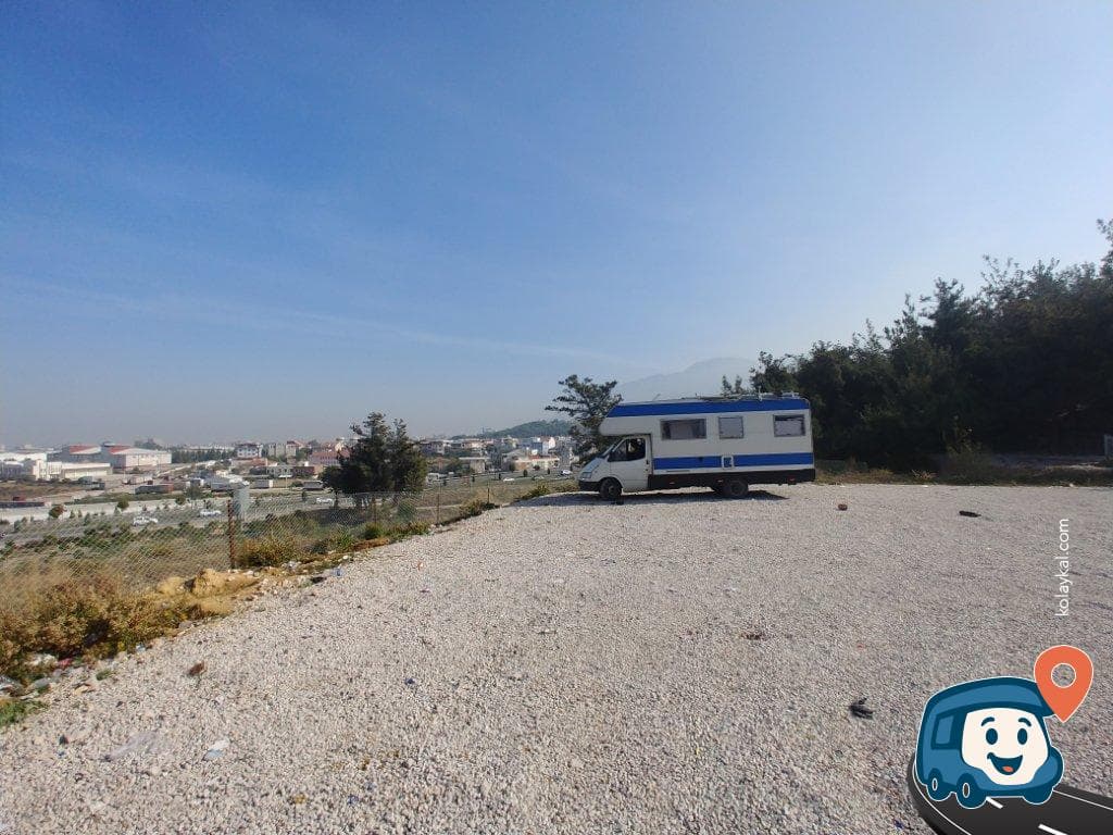 Turgutlu Şehir Manzaralı Ücretsiz Park Alanı - Yunusemre, Manisa, foto 2