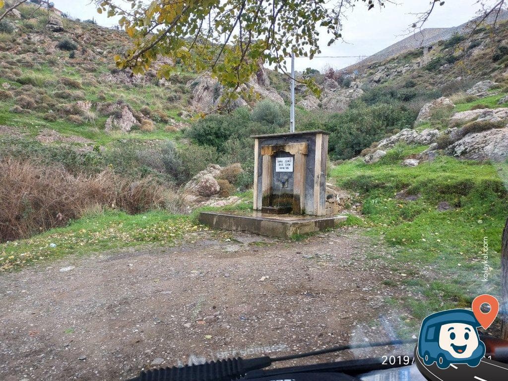 Kamu Çeşmesi - Güzelbahçe, İzmir, foto 1