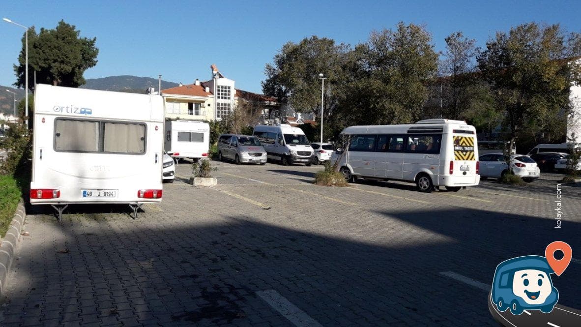 Marmaris Şehir Merkezi Ücretsiz Otopark - Muğla, foto 2