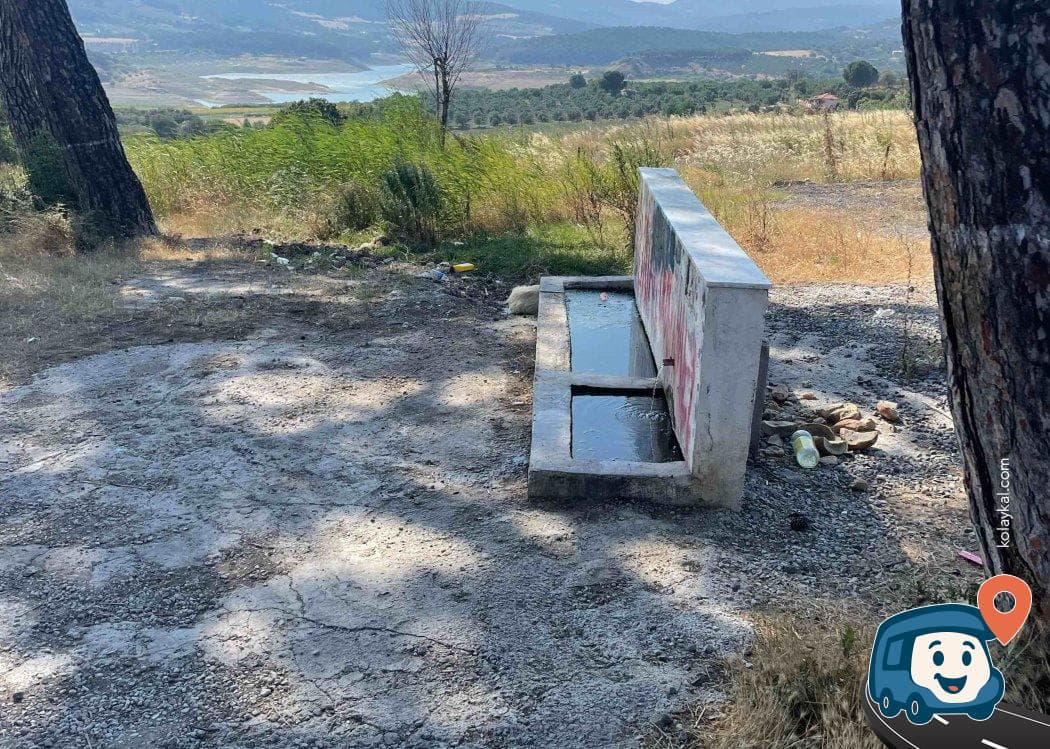 Balıkesir Yolu Üzeri Ücretsiz Su Kaynağı ve Mola Yeri - Soma, Manisa, foto 2