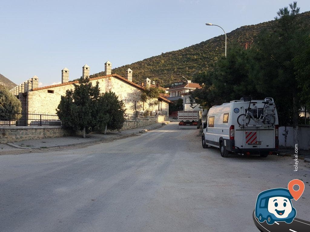 Ücretsiz Gece Konaklama Alanı - Bilecik Merkez, Bilecik, foto 2