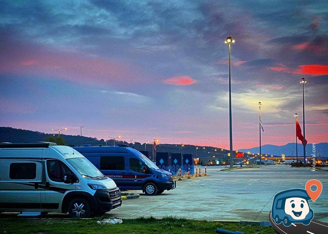 Bolu Highway Outlet Alışveriş Merkezi Otoparkı - Bolu Merkez, foto 3