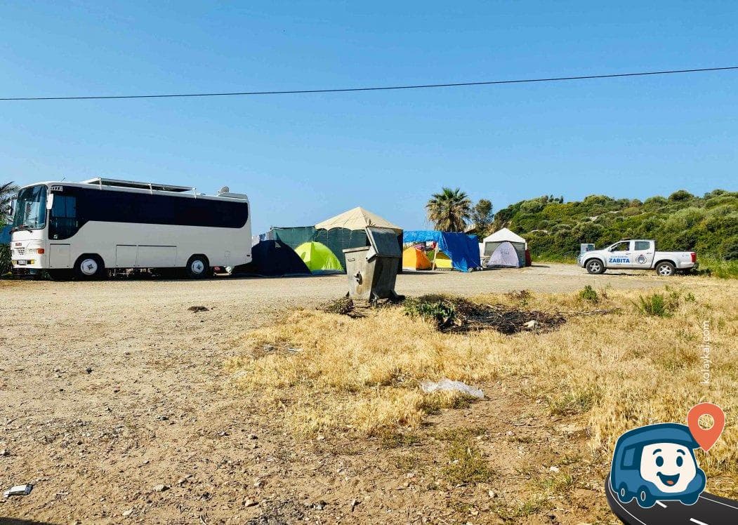 Kuşadası Sahili Kamp ve Karavan Alanı (gölge Alanları) - Selçuk, İzmir, foto 3