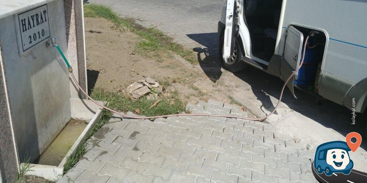 Küçükkuyu Yolu Üzeri Ücretsiz Su Kaynağı - Edremit, Balıkesir, foto 2