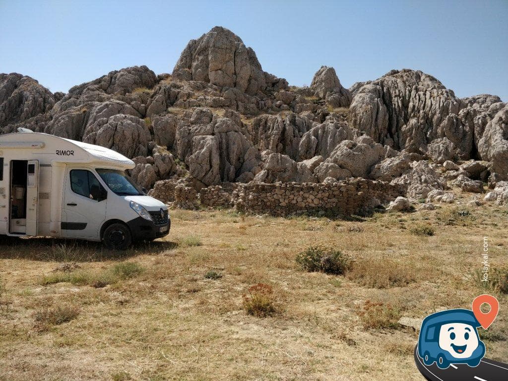 Nemrut Dağı Yakınları Vahşi Kamp Alanı - Pütürge, Malatya, foto 1