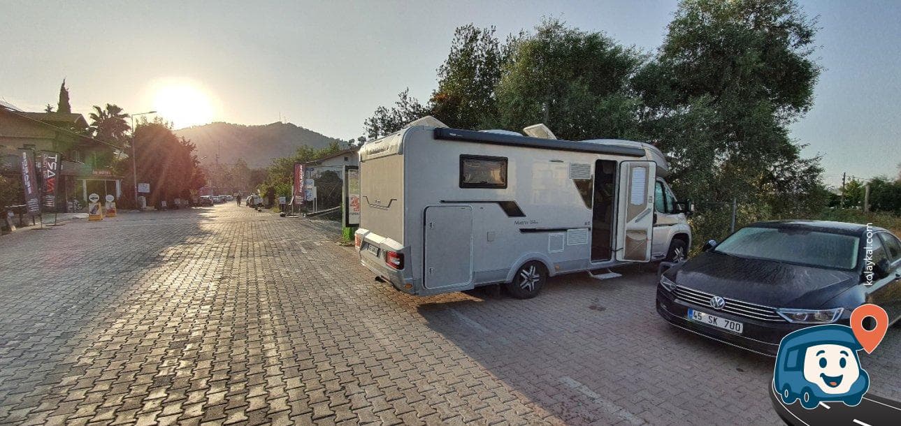 Fethiye Merkez Ücretsiz Gündelik Otopark - Muğla, foto 1