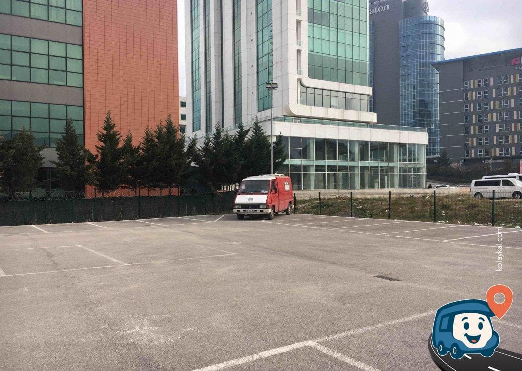 Bursa Büyük Alışveriş Merkezi Otoparkı - Ni̇lüfer, foto 2
