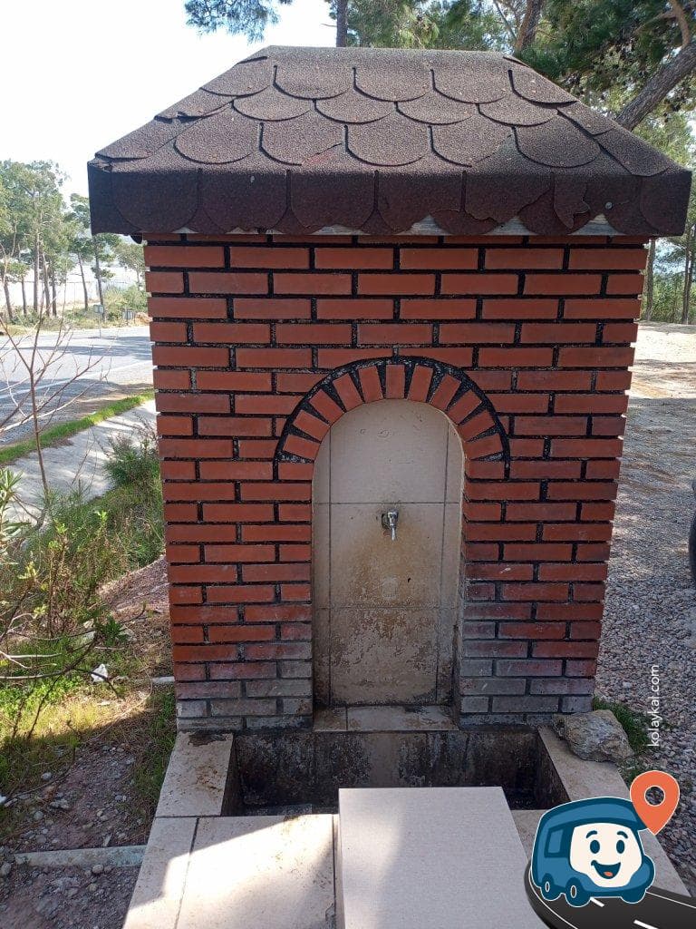 Otopark Alanındaki Çeşme - Bozyazı, Mersin, foto 2