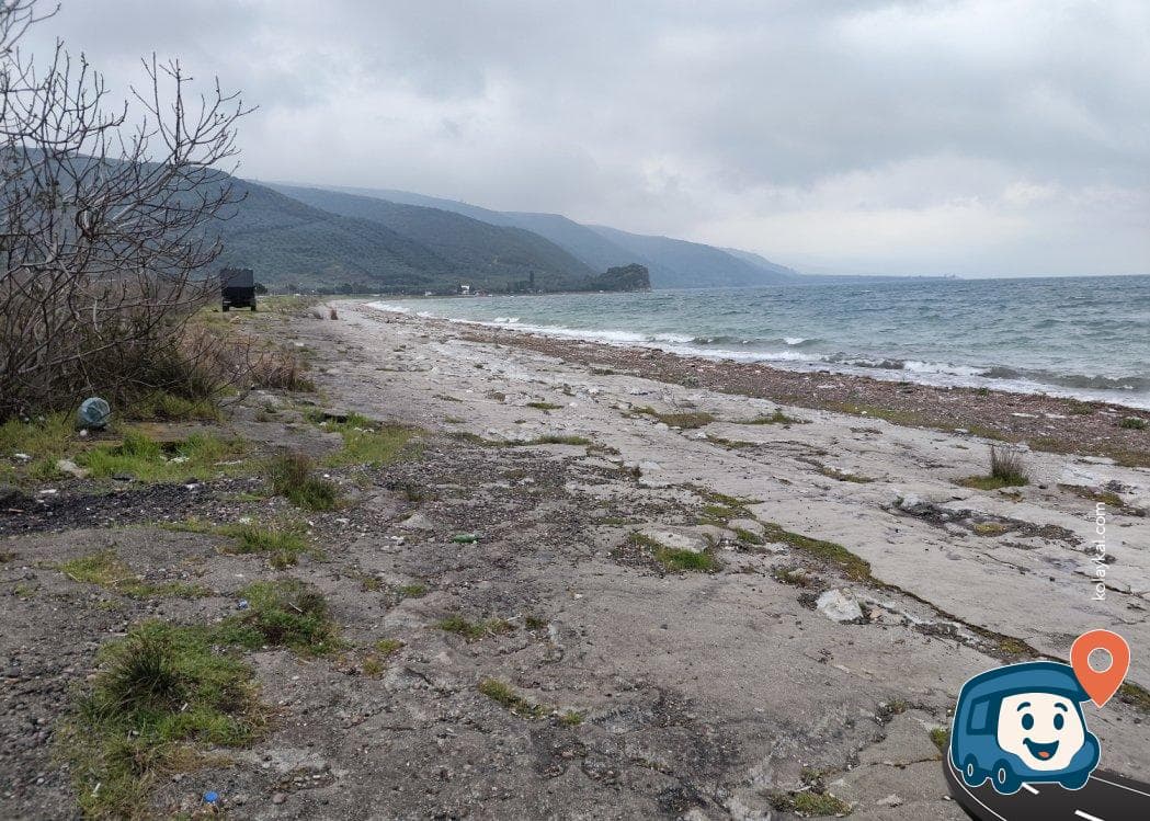 İznik Gölü Kenarı Kamp Alanı - İzni̇k, Bursa, foto 1