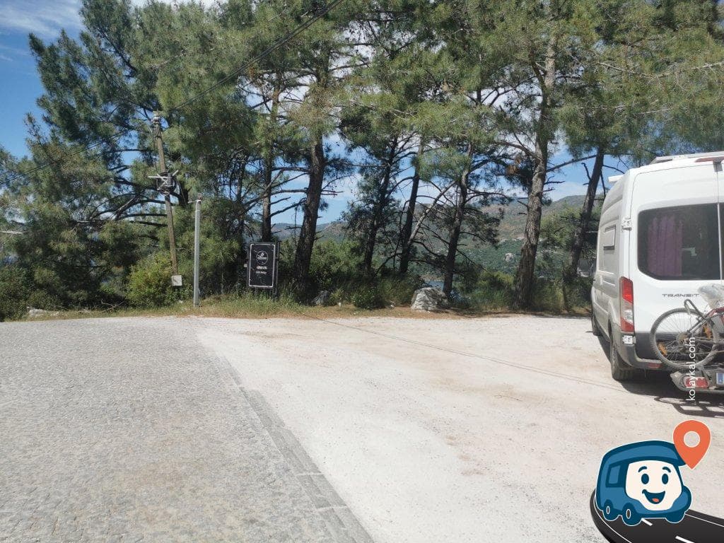 Marmaris Yat Limanı Manzaralı Park Yeri ve Mağara Yürüyüşü - Muğla, foto 1