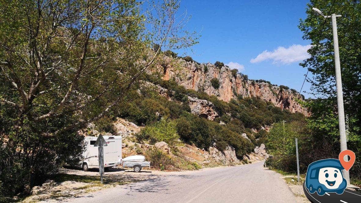 Geyikbayırı Tırmanış Alanı Otoparkı - Konyaaltı, Antalya, foto 1