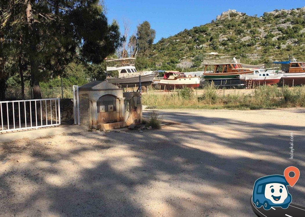 Üçağız Köyü Yakınları Karavan ve Kamp Alanı - Demre, Antalya, foto 1