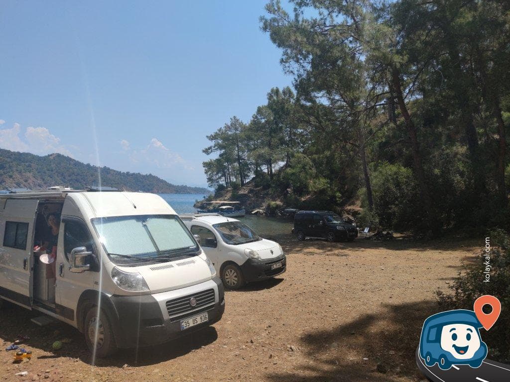 Göcek İnlice Plajı Yakını Ağaç Altı Kamp Alanı - Dalaman, Muğla, foto 1
