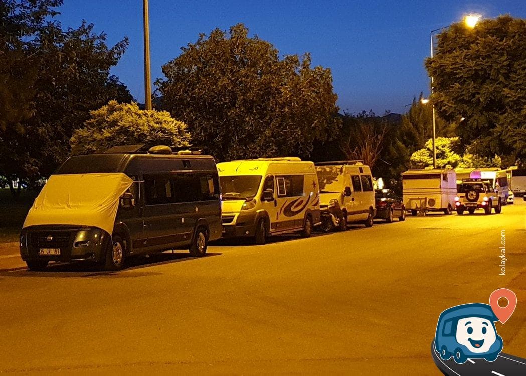 Konyaaltı Ücretsiz Otopark ve Konaklama Alanı - Antalya, foto 2