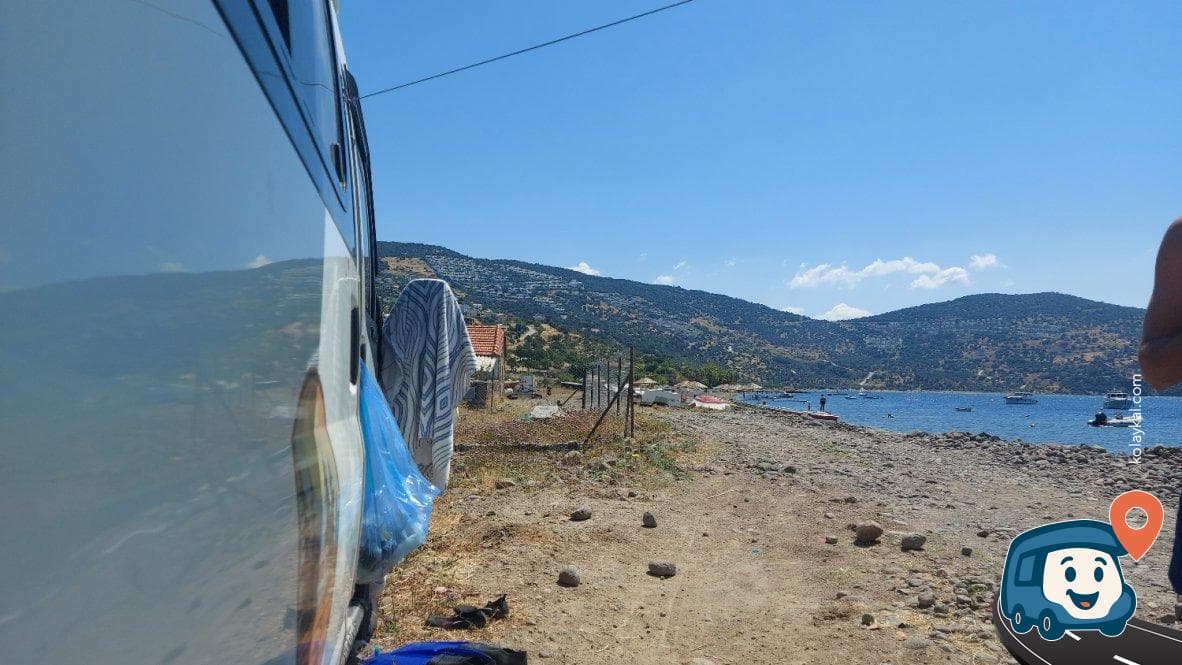 Sakin Deniz Kıyısı Kamp Alanı - Dikili, İzmir, foto 1
