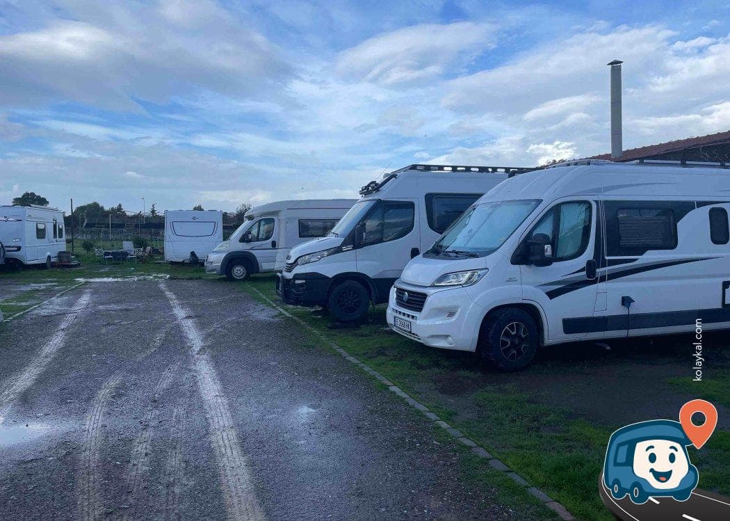 İzmir Şehir Merkezine Yakın Karavan Kamp Alanı - Balçova, foto 3