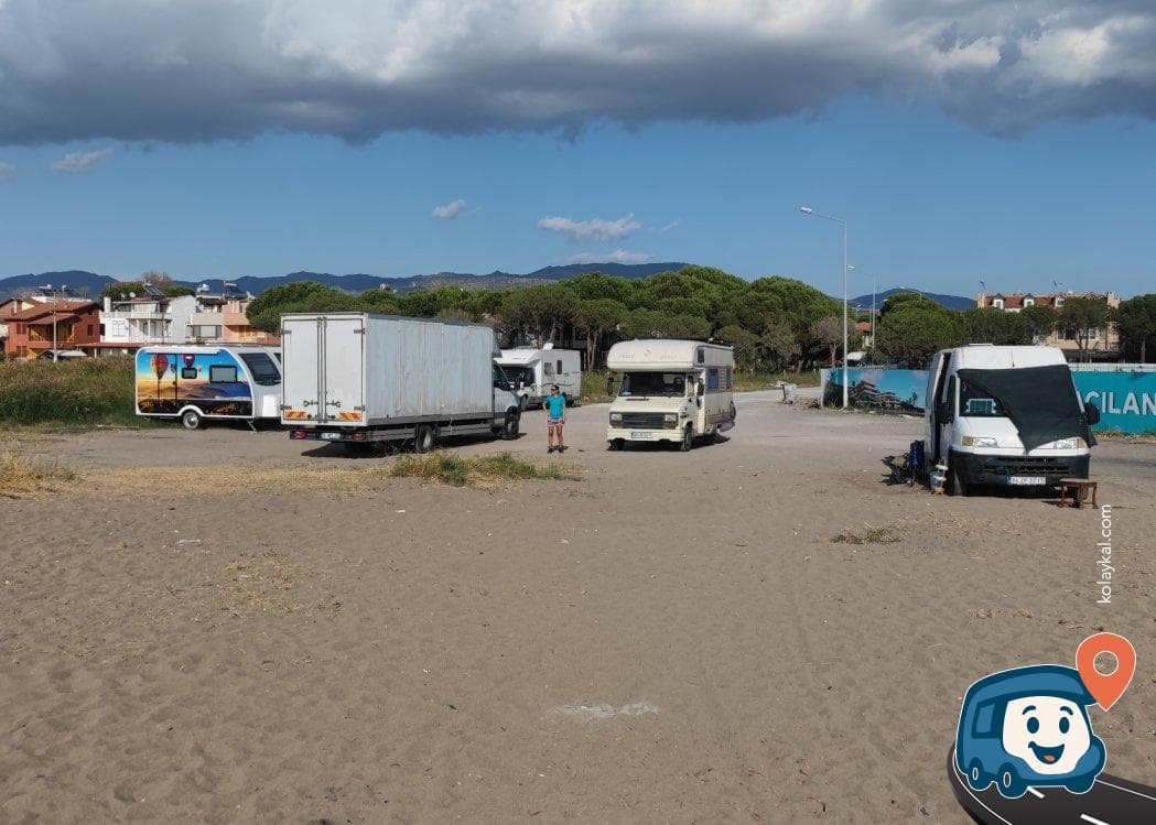 Dikili Ücretsiz Kamp Alanı - İzmir, foto 3