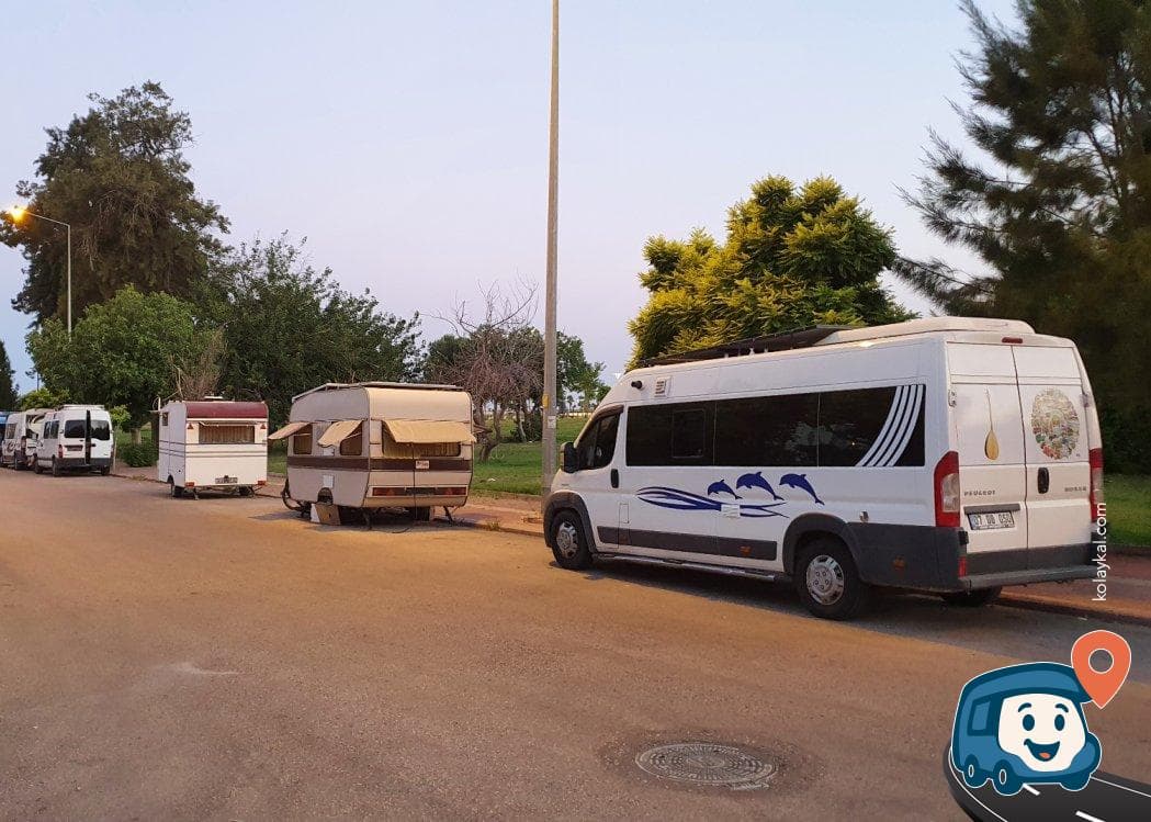 Konyaaltı Ücretsiz Otopark ve Konaklama Alanı - Antalya, foto 3