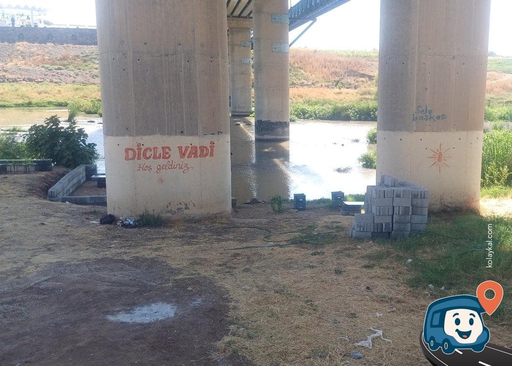 Batman Köprüsü Altı Kamp ve Dinlenme Alanı - Yenişehir, Diyarbakır, foto 1