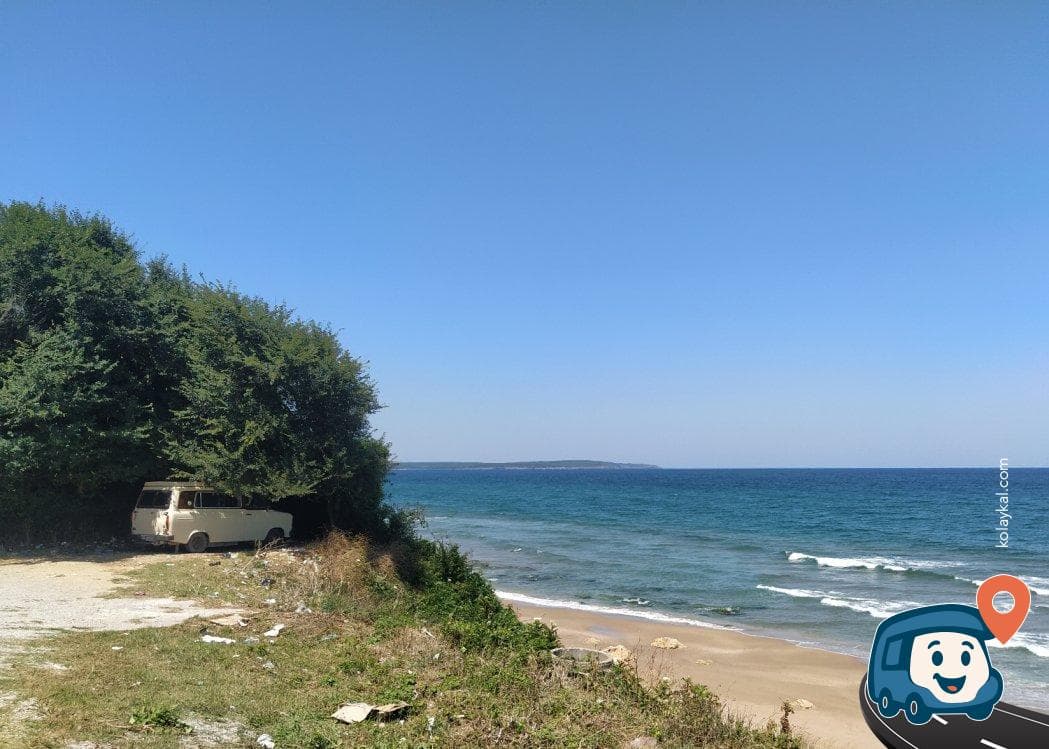 Sakin Sahil Kenarı Ağaç Altı Park Yeri - Sinop Merkez, Sinop, foto 1