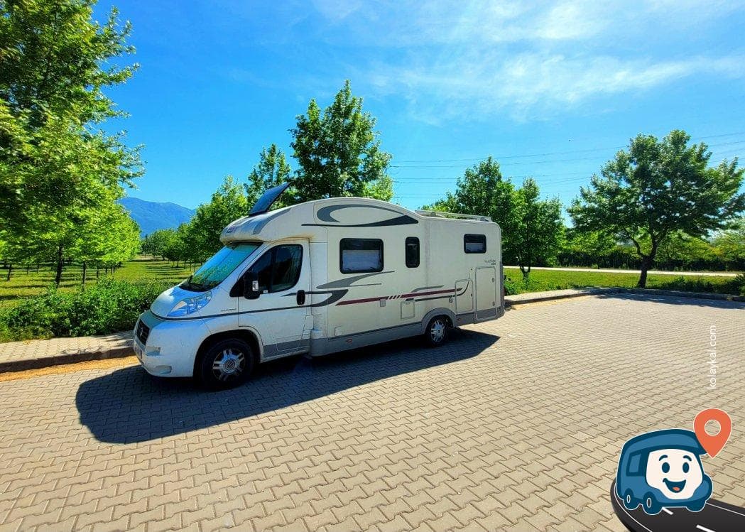İznik Gölü Kenarı Otopark ve Kamp Alanı - Orhangazi̇, Bursa, foto 3