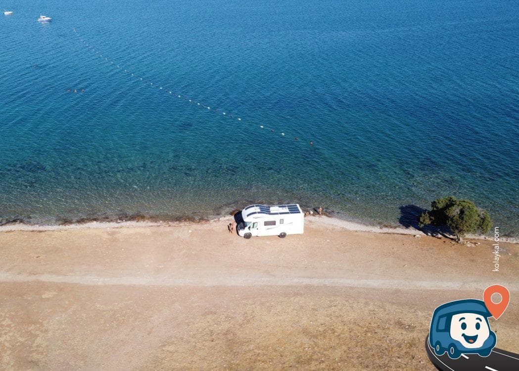 Gümüşlük Sahili Kamp ve Karavan Alanı - Didim, Aydın, foto 1