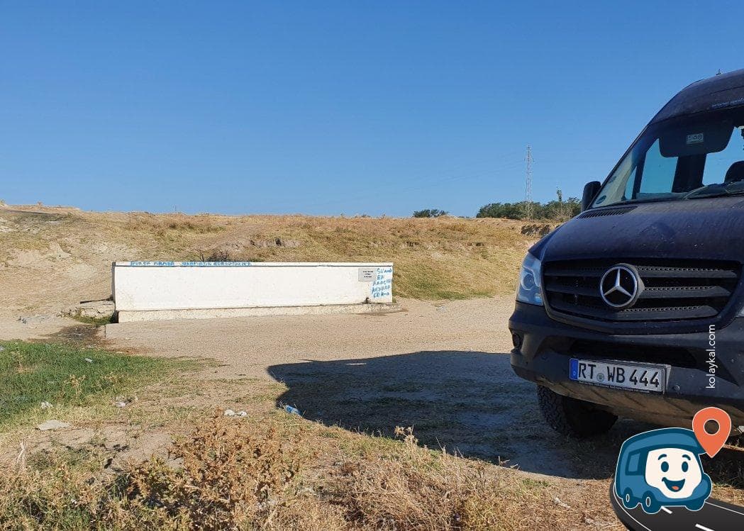 Ücretsiz Kamp Alanı ve Su Kaynağı - İpsala, Edirne, foto 1