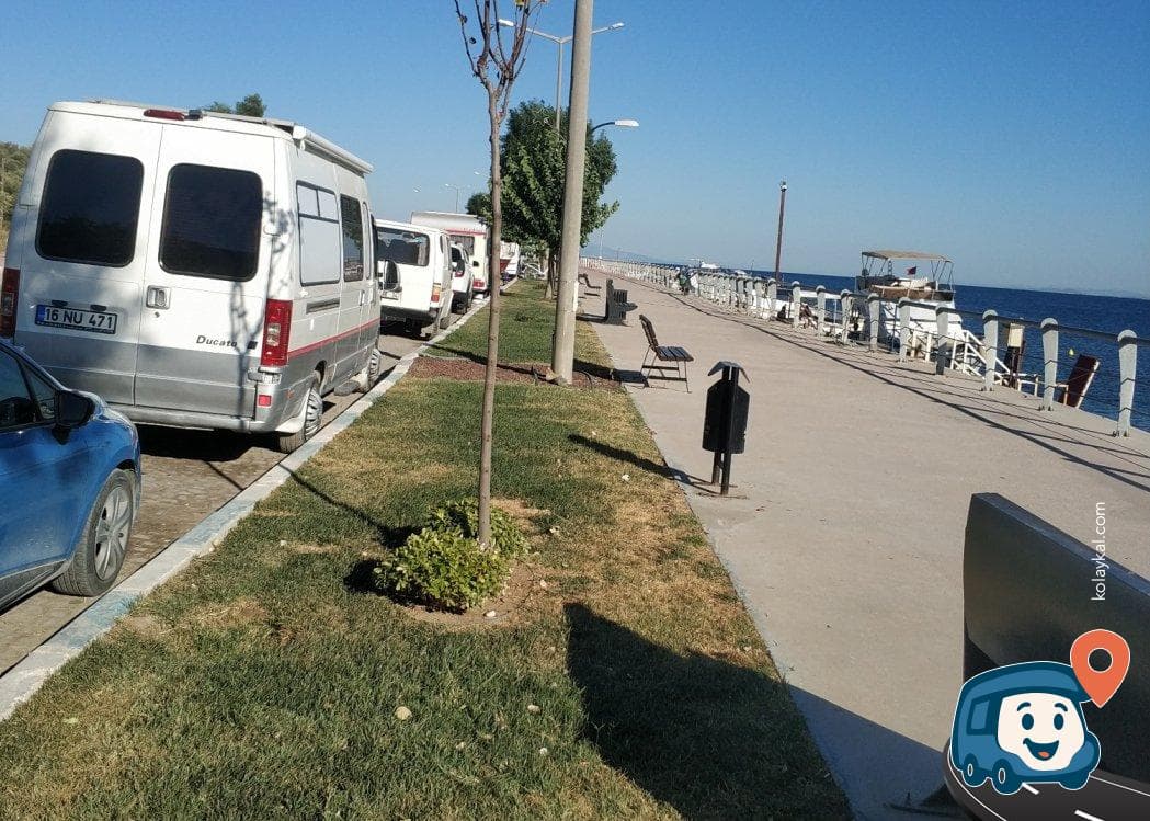Dikili Ücretsiz Otopark ve Kamp Alanı - İzmir, foto 1