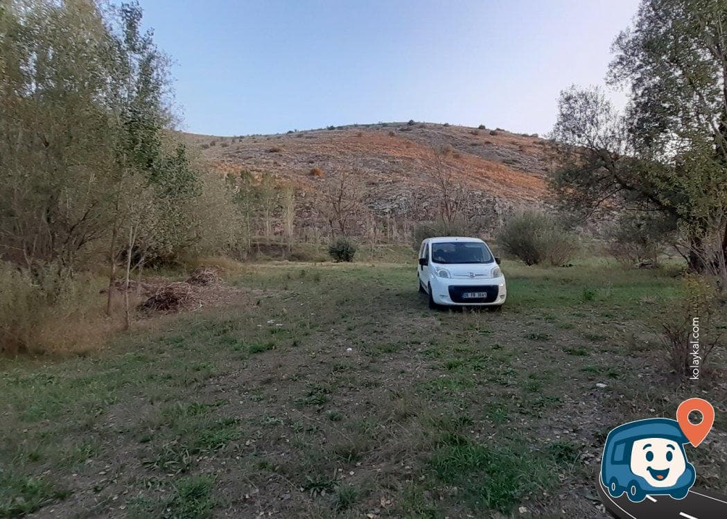 Nehir Kenarı Kamp ve Piknik Alanı - Bayburt Merkez, Bayburt, foto 1